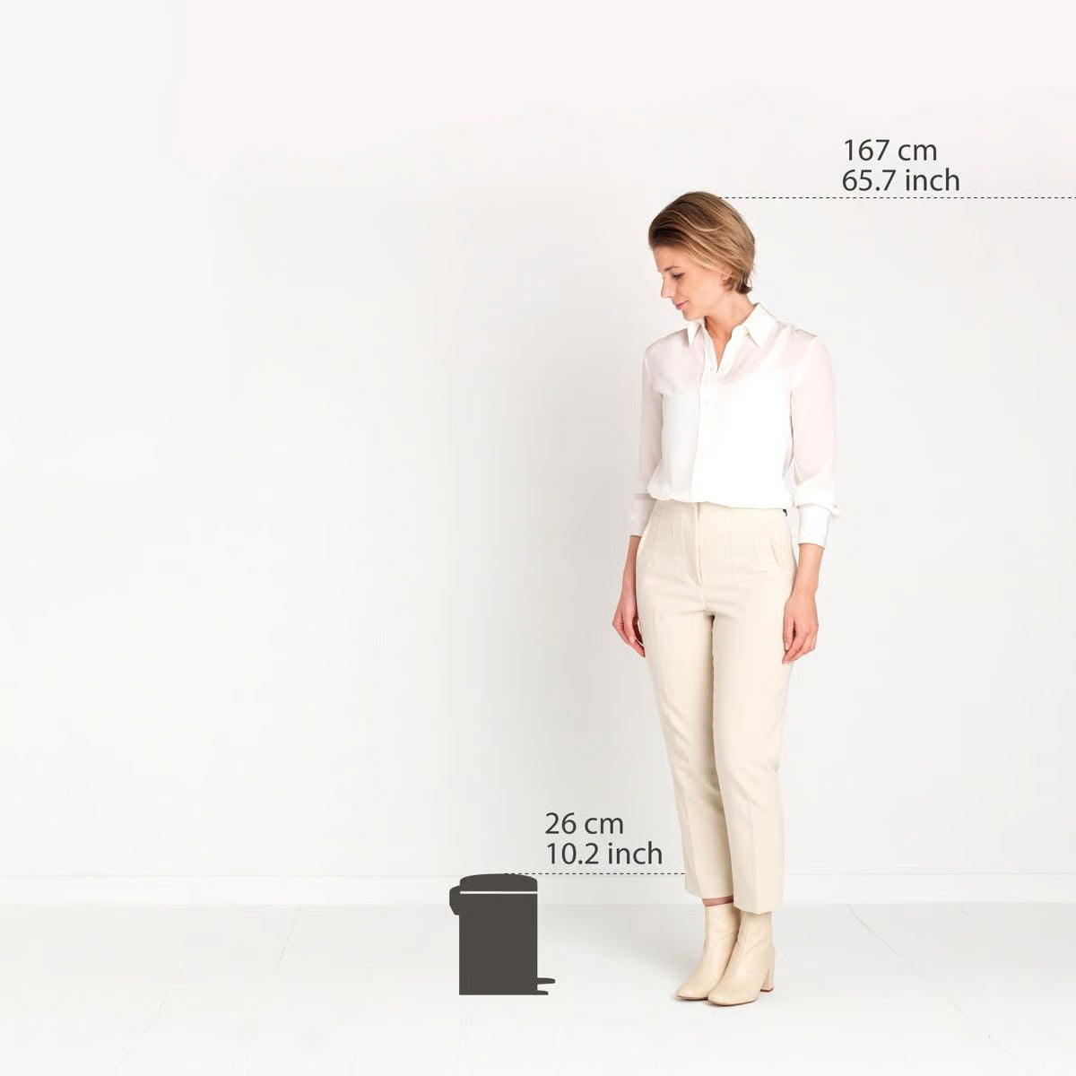 Brabantia NewIcon Pedal Bin 3L Soft Beige with Removable Plastic Inner Bucket, Soft-Close Lid