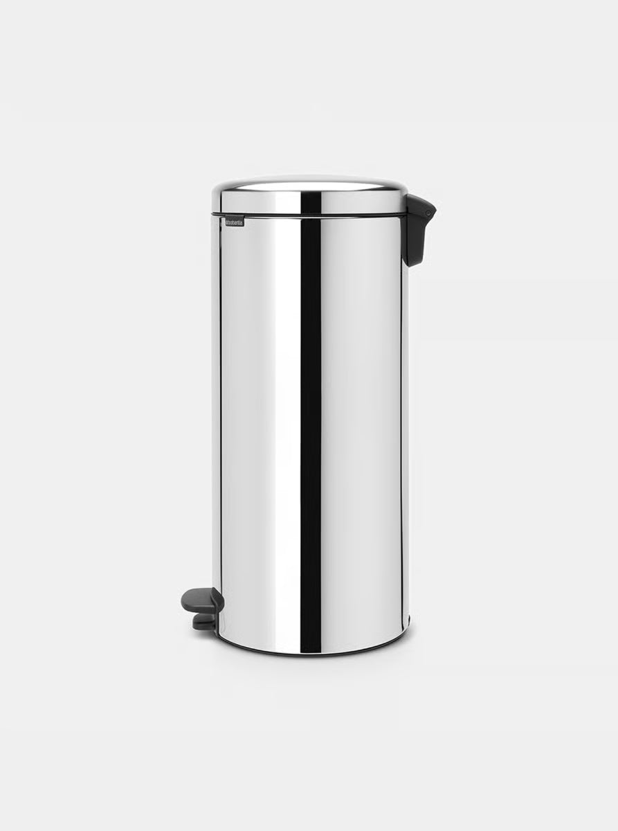Brabantia NewIcon Pedal Bin 30L Brilliant Steel with Removable Plastic Inner Bucket, Soft-Close Lid
