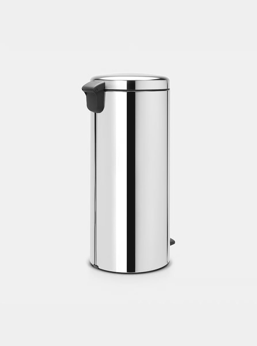 Brabantia NewIcon Pedal Bin 30L Brilliant Steel with Removable Plastic Inner Bucket, Soft-Close Lid