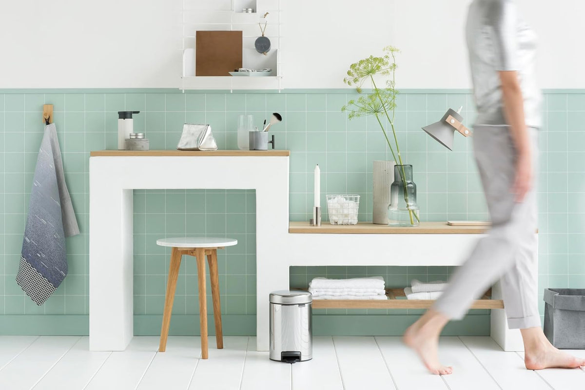Brabantia NewIcon Pedal Bin 3L Brilliant Steel with Removable Plastic Inner Bucket, Soft-Close Lid