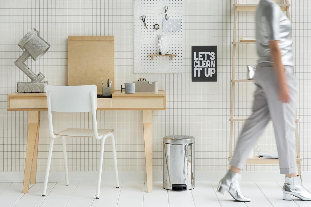 Brabantia NewIcon Pedal Bin 12L Brilliant Steel with Removable Plastic Inner Bucket, Soft-Close Lid