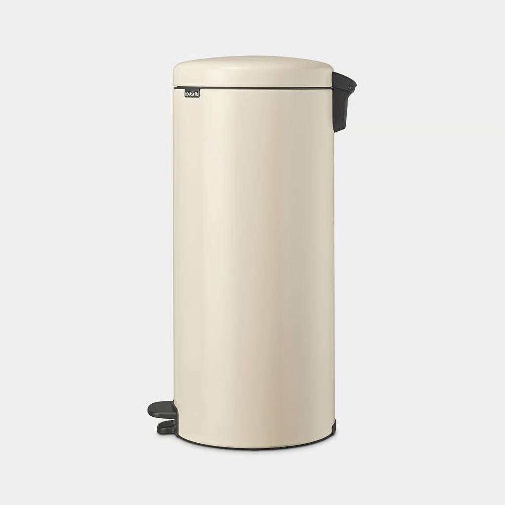 Brabantia NewIcon Pedal Bin 30L Soft Beige with Removable Plastic Inner Bucket, Soft-Close Lid