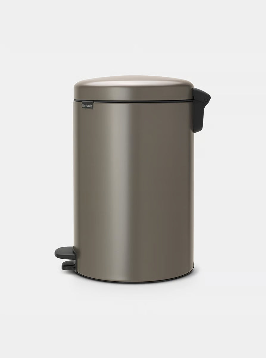 Brabantia NewIcon Pedal Bin 20L Platinum with Removable Plastic Inner Bucket, Soft-Close Lid
