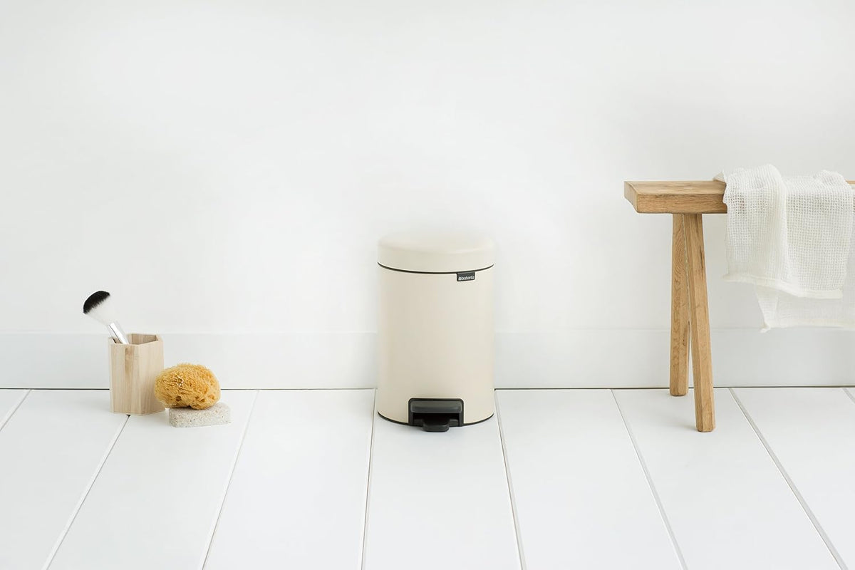 Compact Pedal Bin 3L – Soft-Close Lid & Inner Bucket